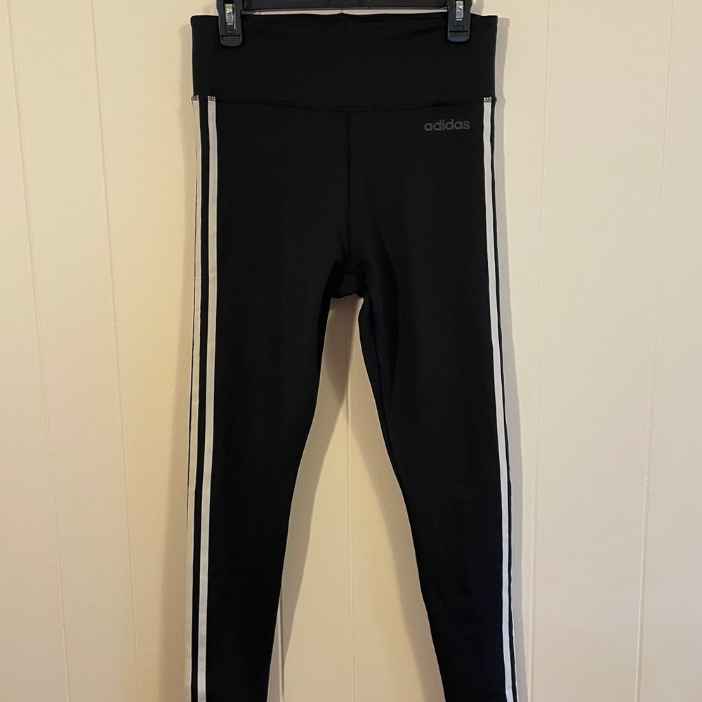 Black adidas leggings size M